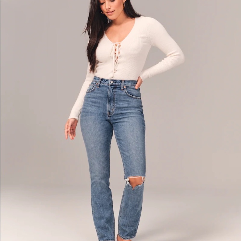 Curve Love Ultra High-rise Slim Straight Jeans